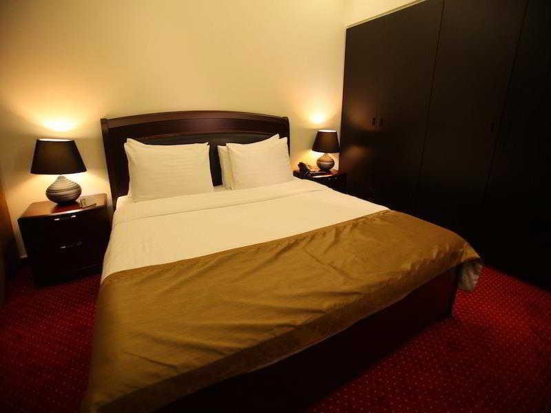 Queens Land Hotel ジュニエ エクステリア 写真